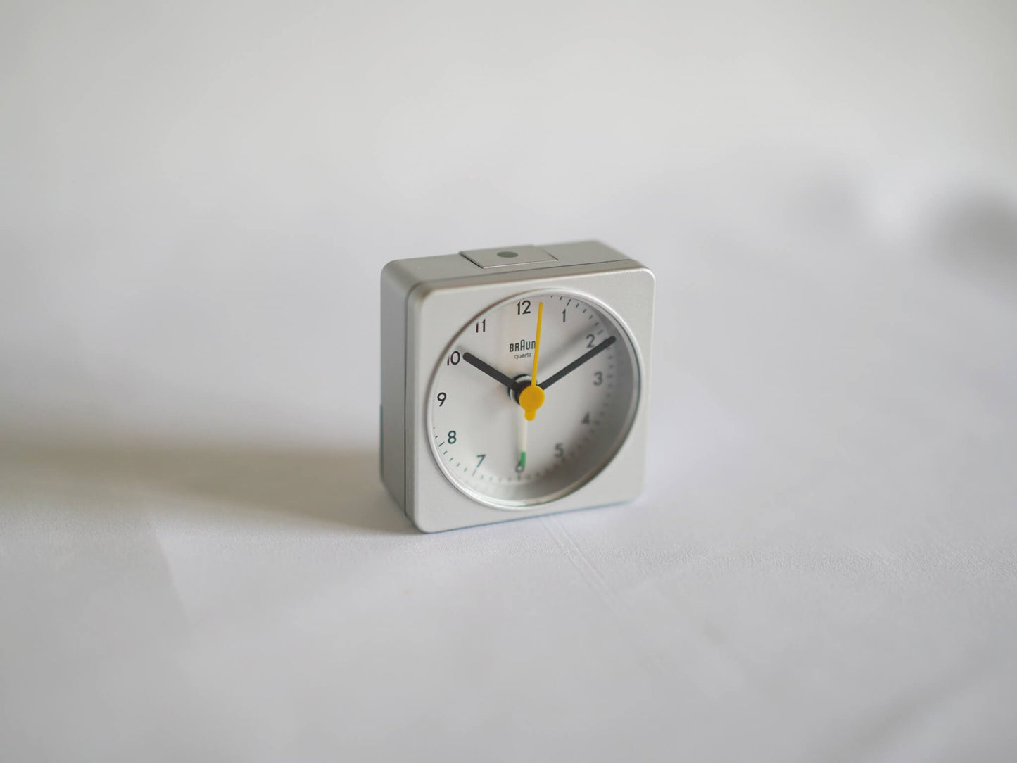 ブラウン AB1A 置時計 テーブルクロック ディートリッヒ・ルブス / BRAUN Table Clock Dietrich Lubs