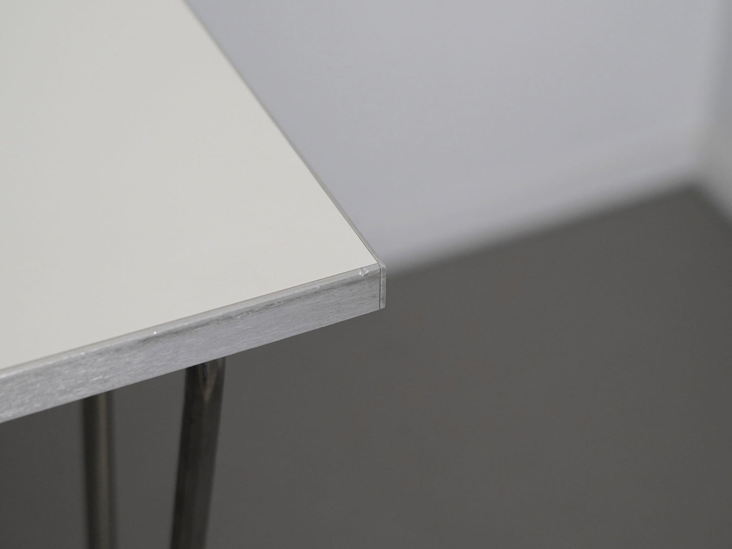 Bテーブル スクエア W80cm H72cm フリッツ・ハンセン アルネ・ヤコブセン ブルーノ・マットソン ピート・ハイン / B Table Square Fritz Hansen Arne Jaconsen Bruno Mathsson Piet Hein