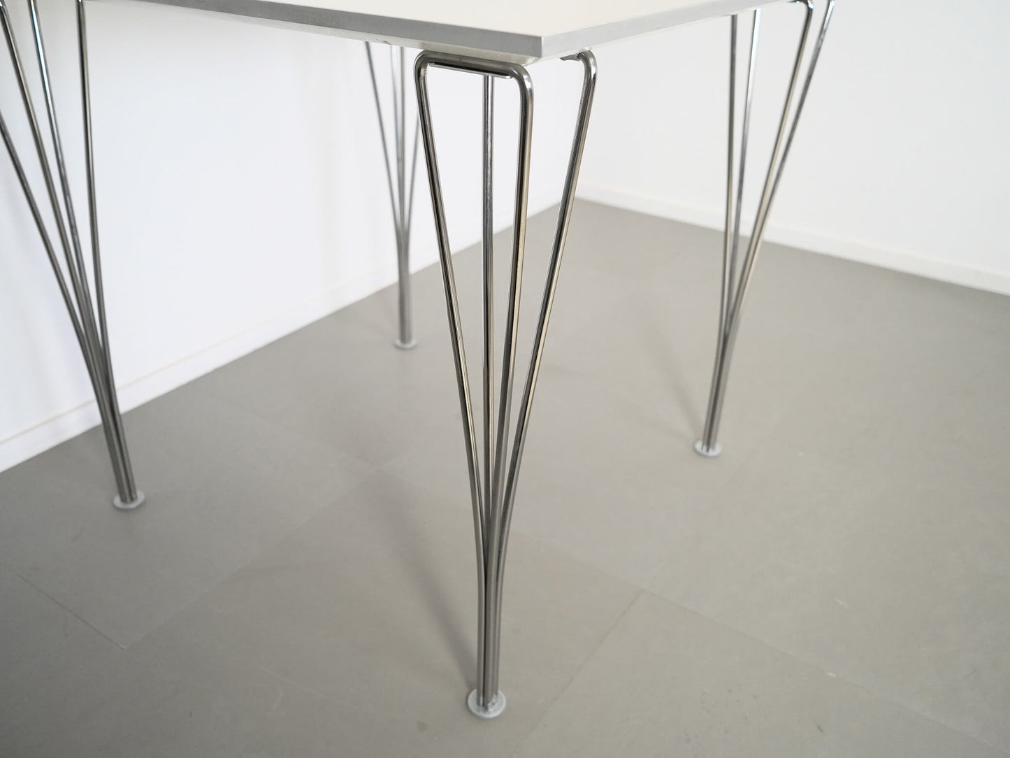 Bテーブル スクエア W80cm H72cm フリッツ・ハンセン アルネ・ヤコブセン ブルーノ・マットソン ピート・ハイン / B Table Square Fritz Hansen Arne Jaconsen Bruno Mathsson Piet Hein