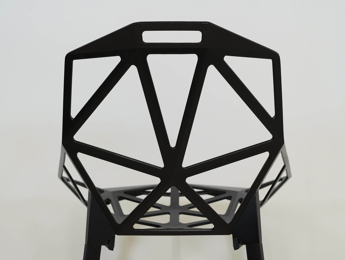 チェアワン ブラック マジス コンスタンチン・グルチッチ / Chair One Magis Konstantin Grcic 在庫2