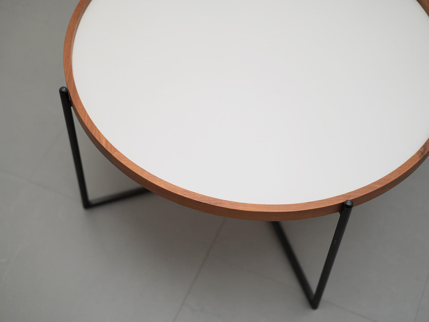 ラウンド リビングテーブル チーク アイアン 丸 / Round Living Table Teak