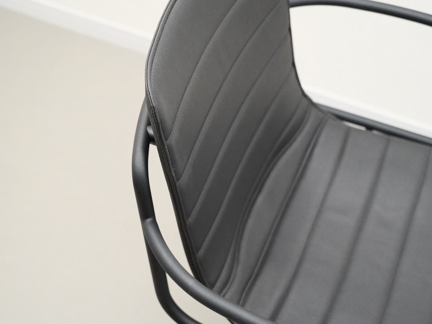 オフセットフレーム デスクチェア ブラック デイズオフィス ネンド 佐藤オオキ / offset frame Chair DAYS OFFICE nendo