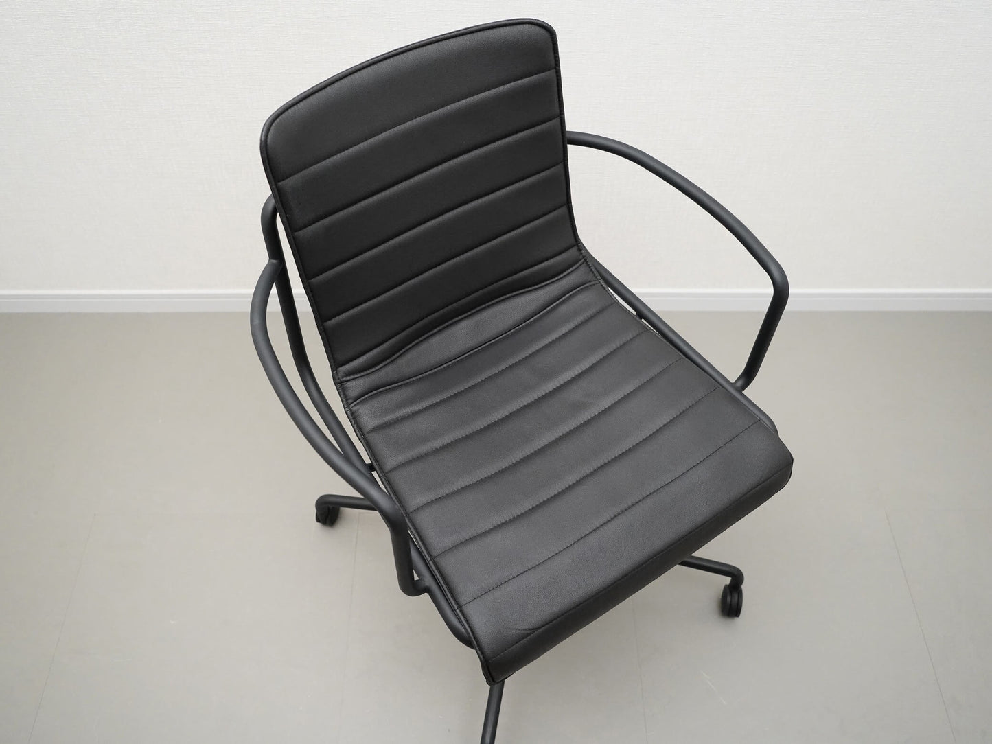 オフセットフレーム デスクチェア ブラック デイズオフィス ネンド 佐藤オオキ / offset frame Chair DAYS OFFICE nendo