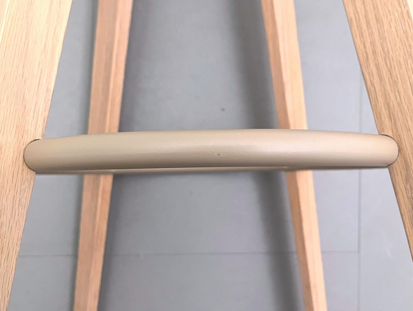 ダブテイル バースツール オーク ホワイト アリアケ スタファン・ホルム / Dovetail Bar Stool Oak White ARIAKE Staffan Holm 在庫6→4