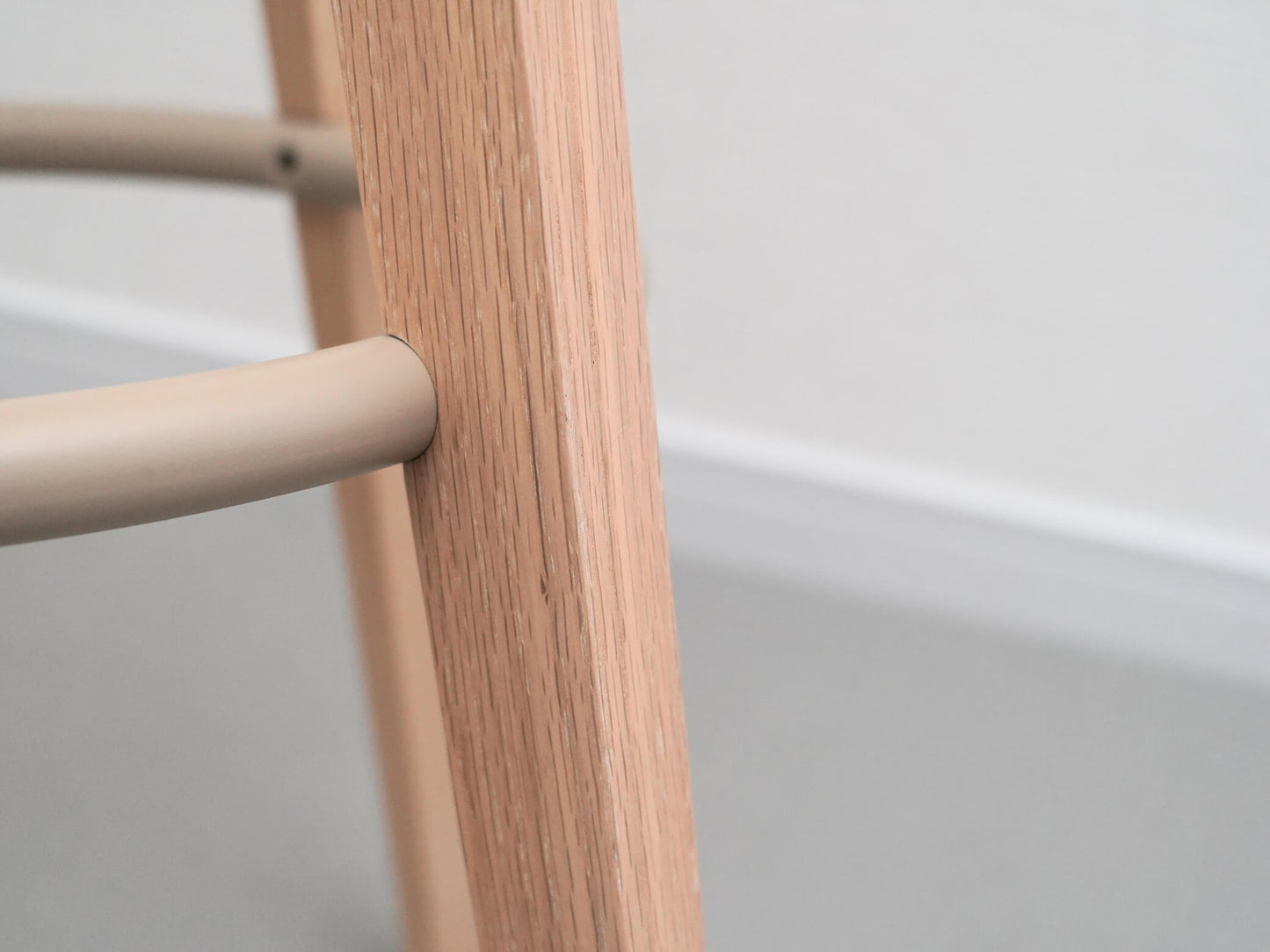 ダブテイル バースツール オーク ホワイト アリアケ スタファン・ホルム / Dovetail Bar Stool Oak White ARIAKE Staffan Holm 在庫6→4