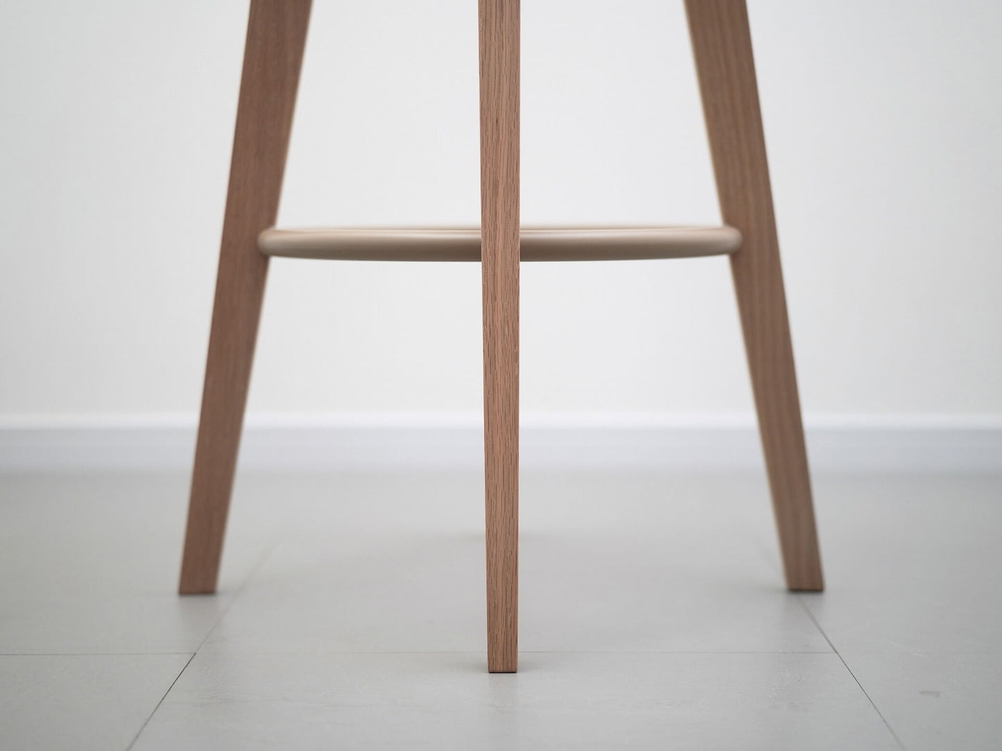 ダブテイル バースツール オーク ホワイト アリアケ スタファン・ホルム / Dovetail Bar Stool Oak White ARIAKE Staffan Holm 在庫6→4