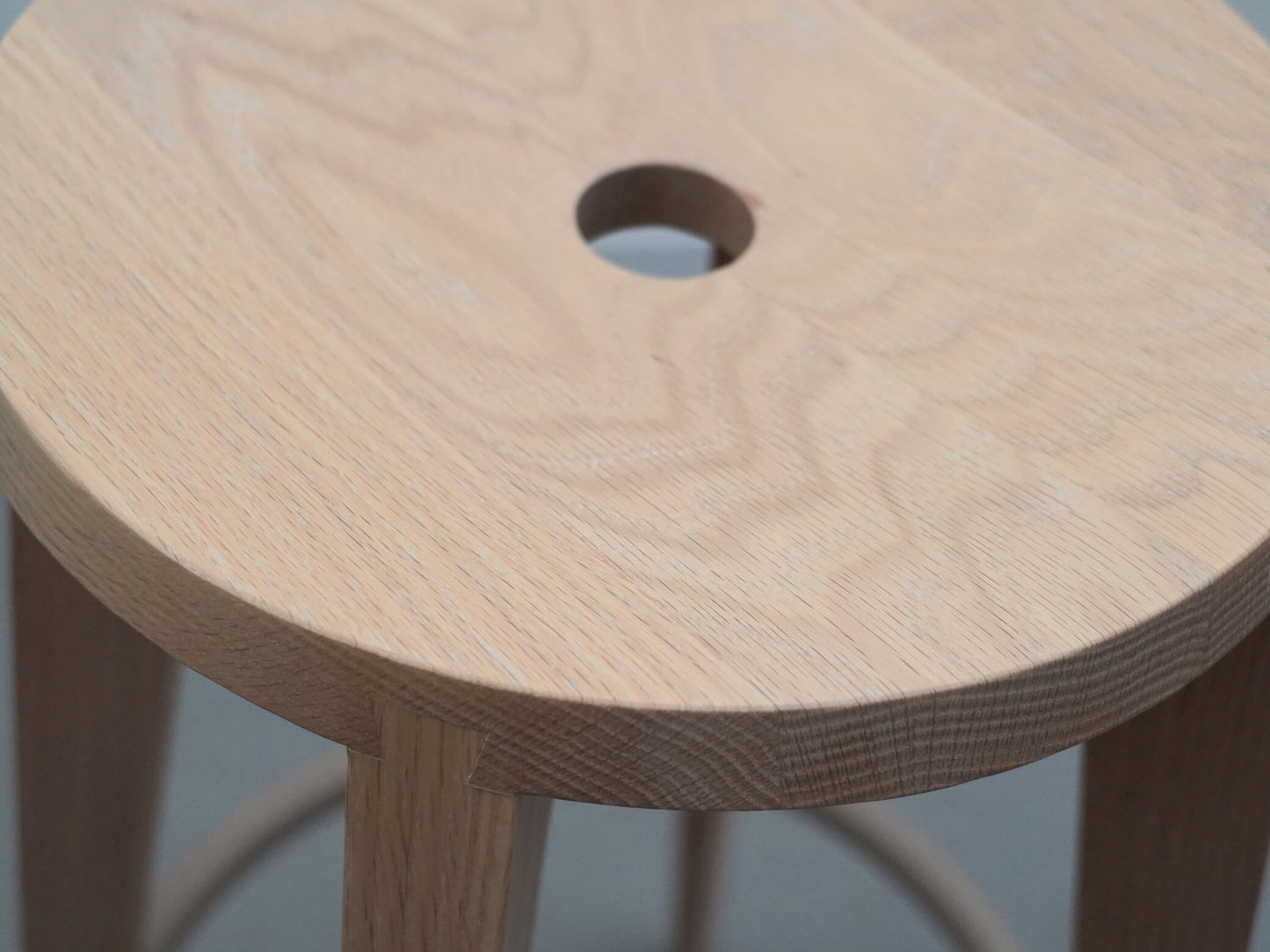 ダブテイル バースツール オーク ホワイト アリアケ スタファン・ホルム / Dovetail Bar Stool Oak White ARIAKE Staffan Holm 在庫6→4