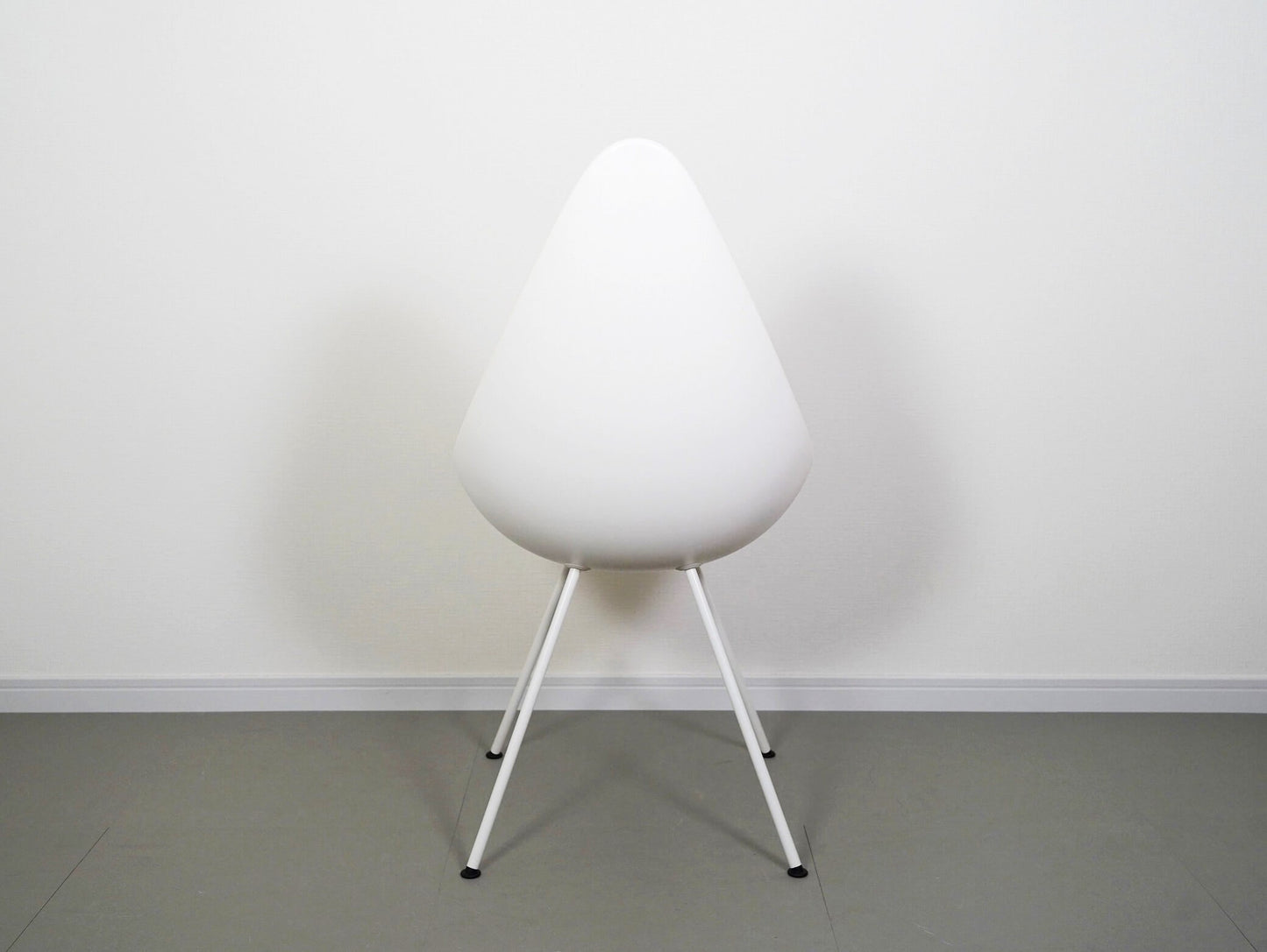 ドロップチェア 専用クッション付 ホワイト 白 フリッツ・ハンセン アルネ・ヤコブセン / Drop Chair White Fritz Hansen Arne Jacobsen 在庫5→3