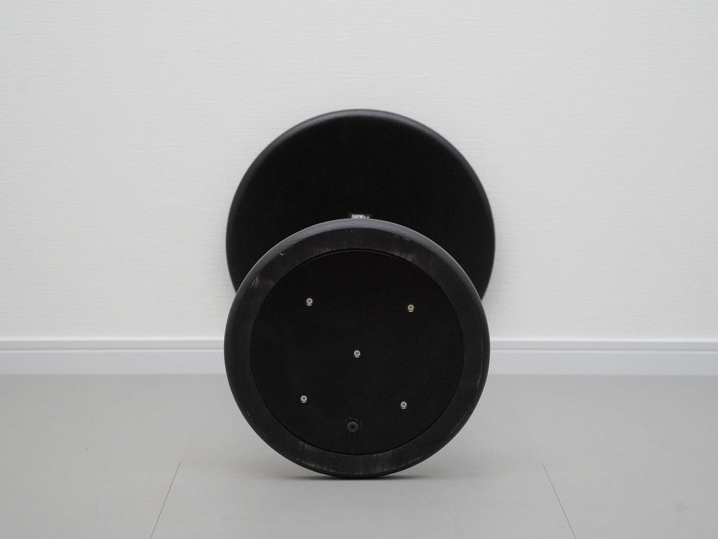 エレファント サイドテーブル ブラック クリスチャン・ハース / Elephant Side Table Black Christian Haas Karimoku New Standard KNS 在庫5