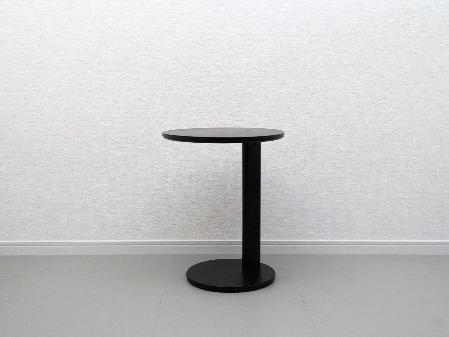 エレファント サイドテーブル ブラック クリスチャン・ハース / Elephant Side Table Black Christian Haas Karimoku New Standard KNS 在庫5