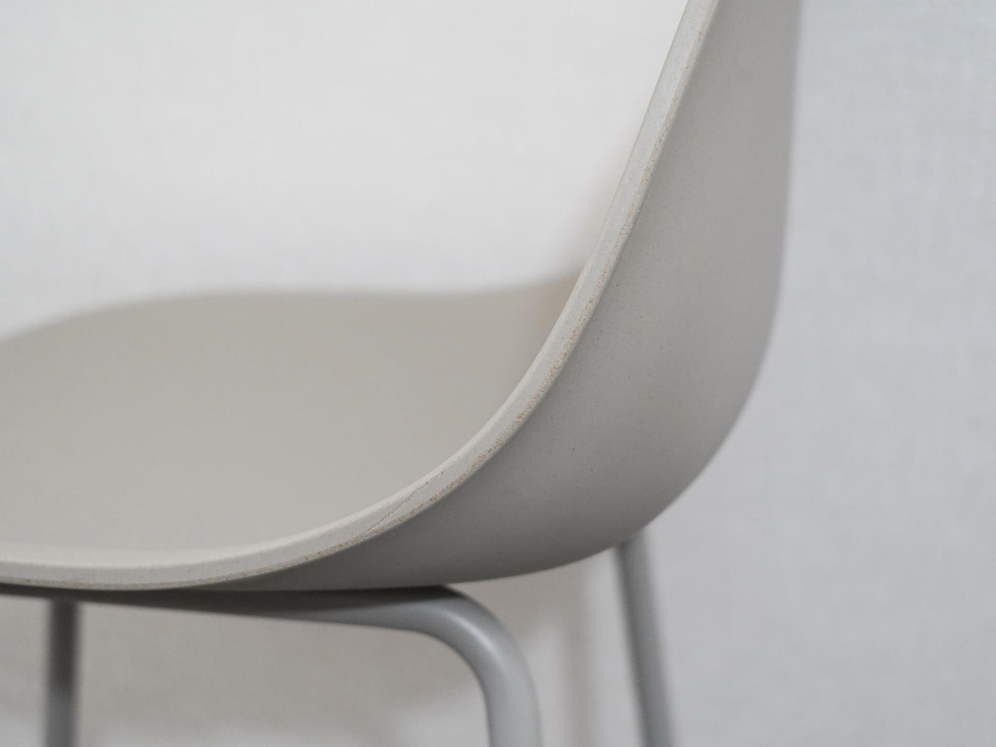 ファイバー カウンタースツール グレー ムート イスコス ‐ ベルリン / Fiber Counter Stool Tubebase with Backrest Muuto Iskos-Berlin 在庫4→3