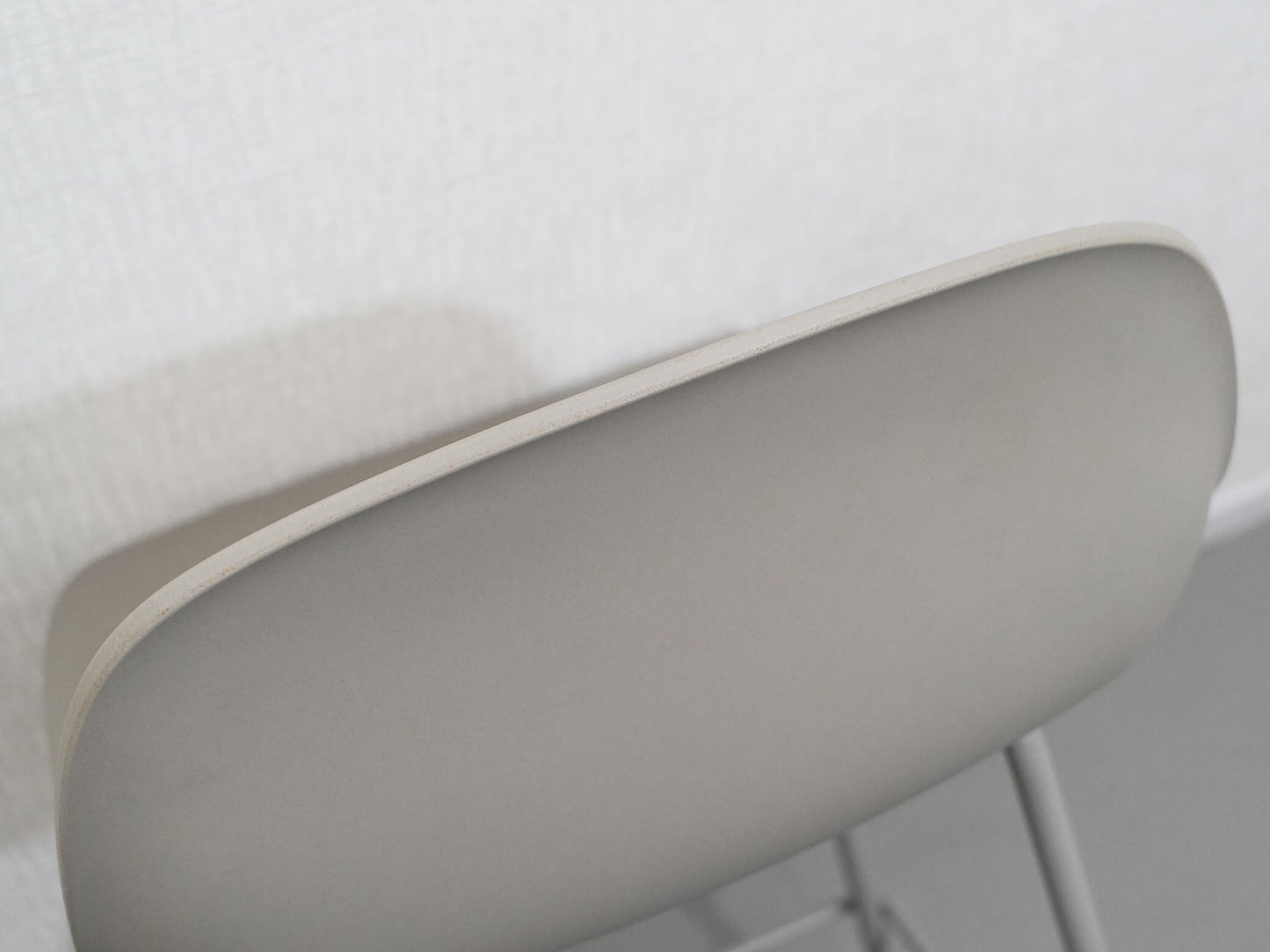 ファイバー カウンタースツール グレー ムート イスコス ‐ ベルリン / Fiber Counter Stool Tubebase with Backrest Muuto Iskos-Berlin 在庫4→3