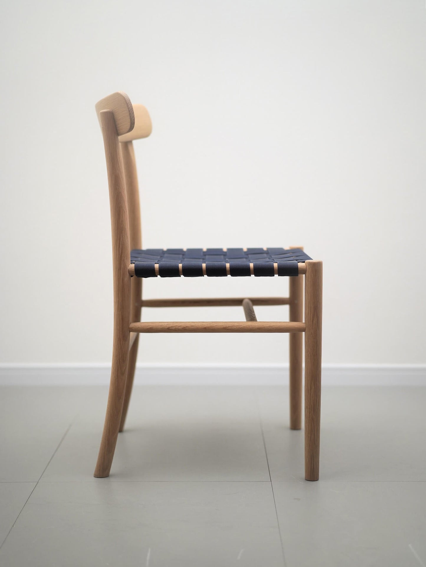 ジャスパー・モリソンがデザインしたマルニコレクションのライトウッドチェア・オーク・ナチュラルホワイト