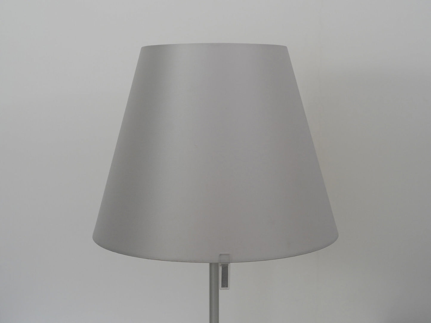 メランポ テーブルランプ アルテミデ エイドリアン・ガルデール / MELAMPO Table Lamp Artemide Adrien Gardere