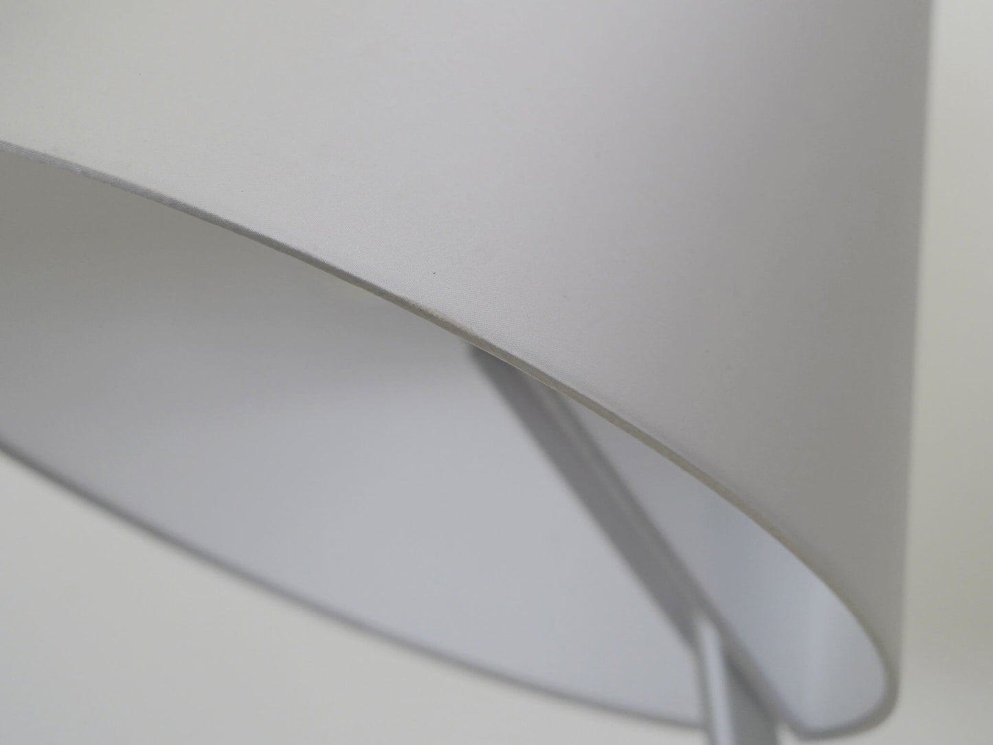 メランポ テーブルランプ アルテミデ エイドリアン・ガルデール / MELAMPO Table Lamp Artemide Adrien Gardere