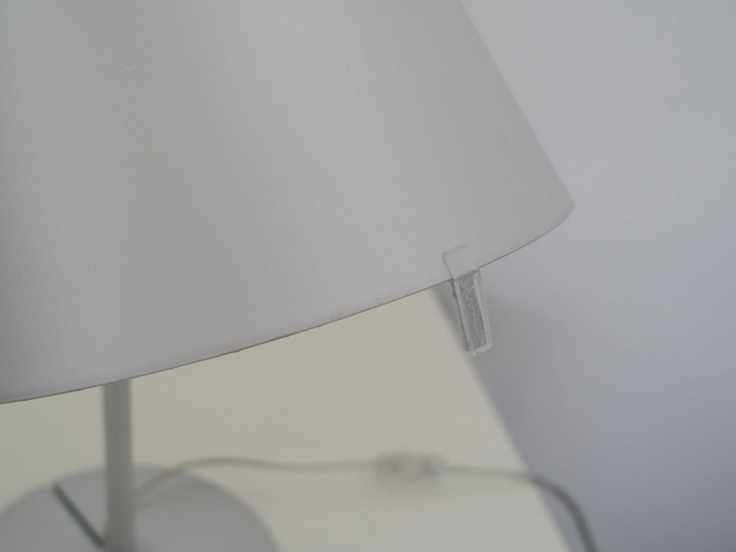 メランポ テーブルランプ アルテミデ エイドリアン・ガルデール / MELAMPO Table Lamp Artemide Adrien Gardere