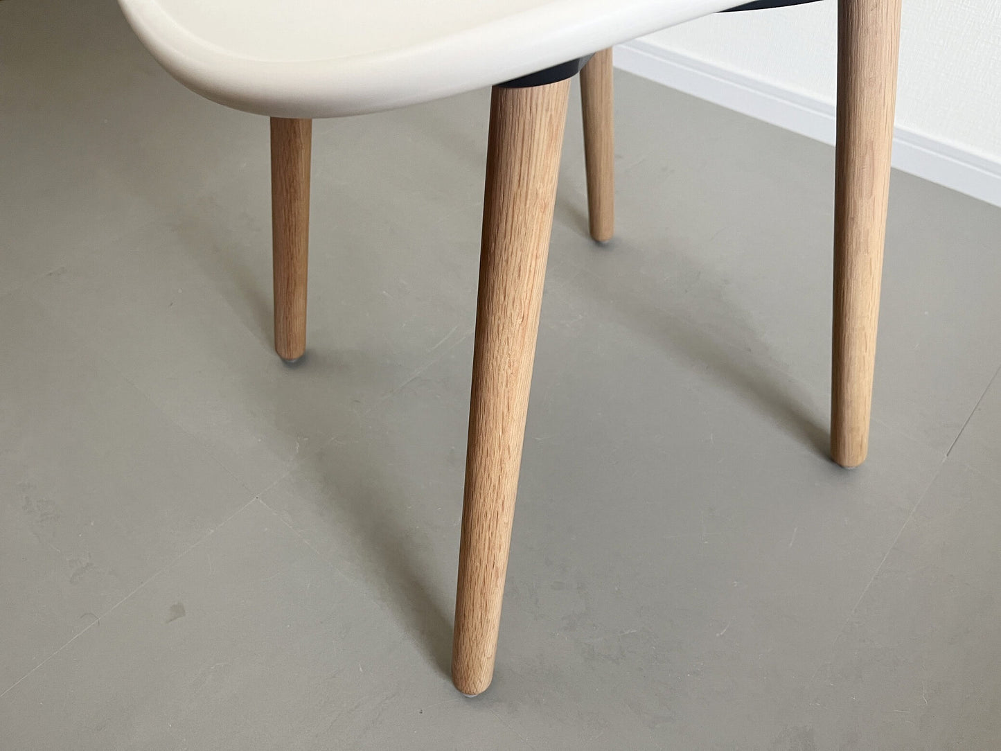 ノイ 12 チェア ヘイ クリームホワイト / NEU 12 Chair HAY Cream White 在庫6
