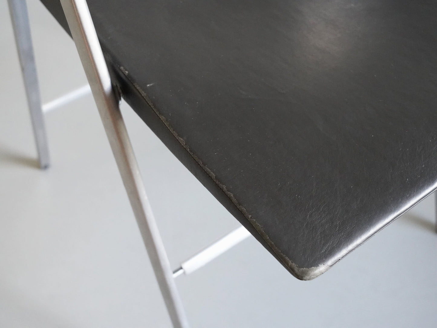 ドナルド ポルトローナフラウ 折りたたみ椅子 フォールディングチェア / Donald Poltrona Frau Folding Chair