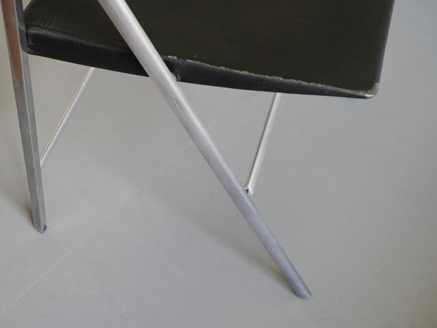 ドナルド ポルトローナフラウ 折りたたみ椅子 フォールディングチェア / Donald Poltrona Frau Folding Chair