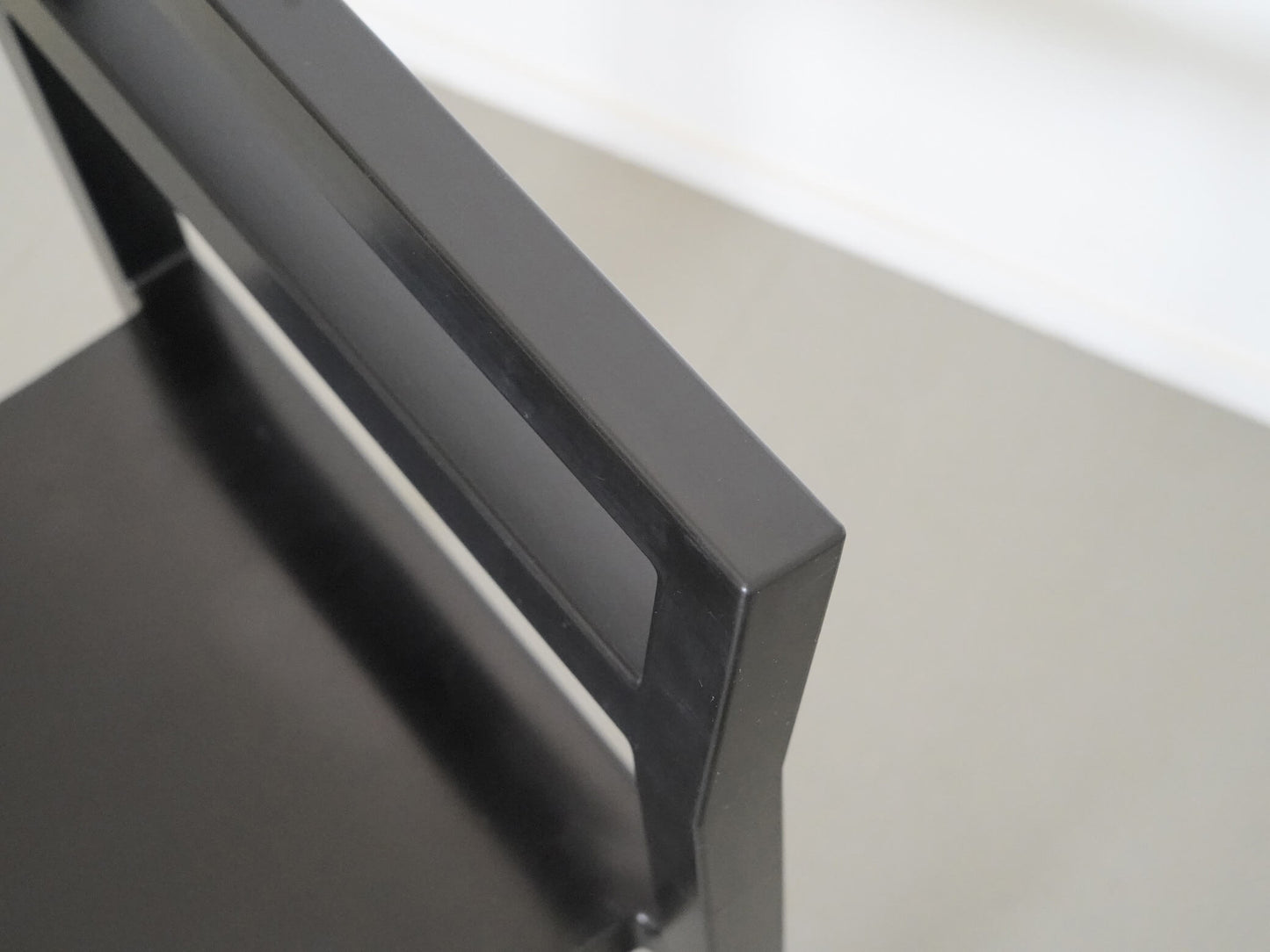 ノン ラバーチェア コンプロットデザイン 北欧 / NON Rubber Chair KÄLLEMO Komplot Design