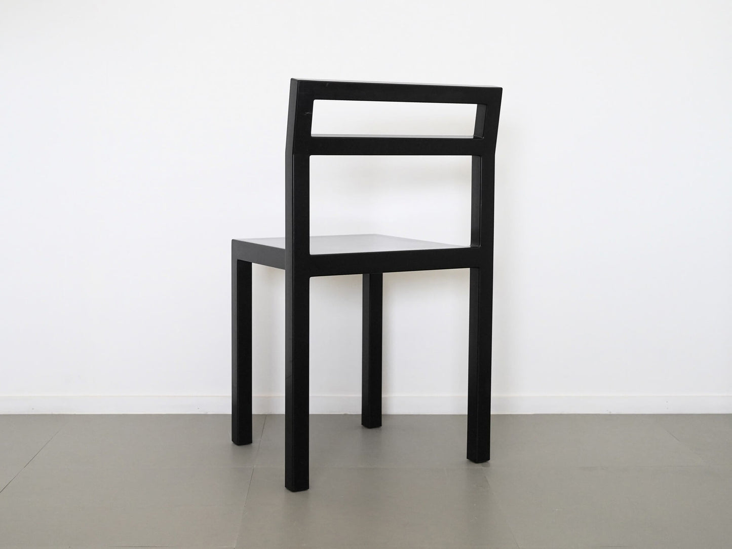 ノン ラバーチェア コンプロットデザイン 北欧 / NON Rubber Chair KÄLLEMO Komplot Design