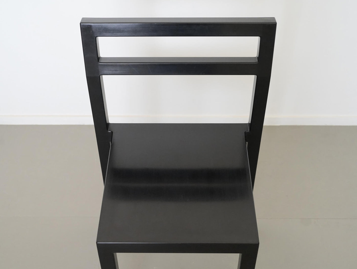 ノン ラバーチェア コンプロットデザイン 北欧 / NON Rubber Chair KÄLLEMO Komplot Design
