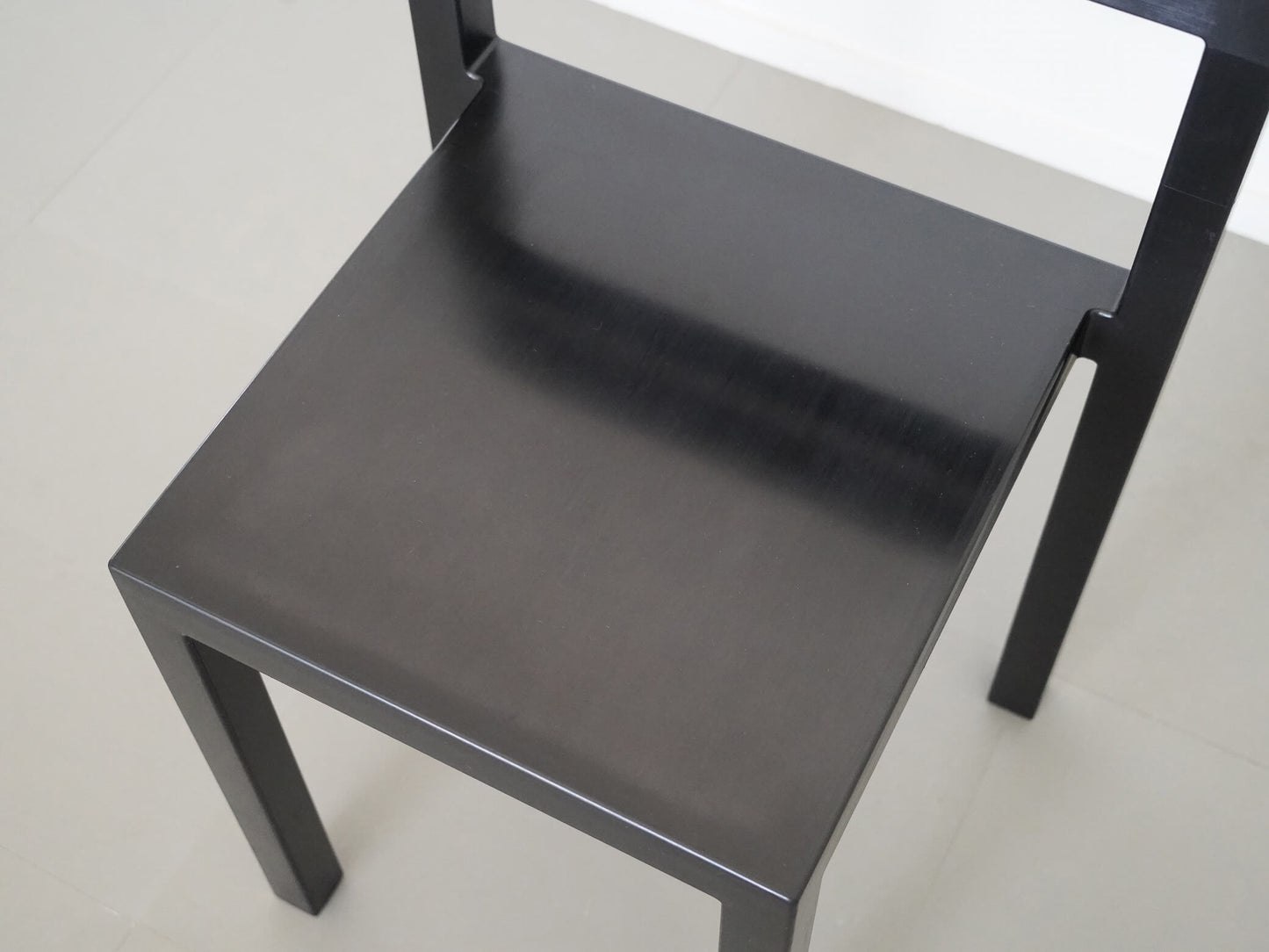 ノン ラバーチェア コンプロットデザイン 北欧 / NON Rubber Chair KÄLLEMO Komplot Design