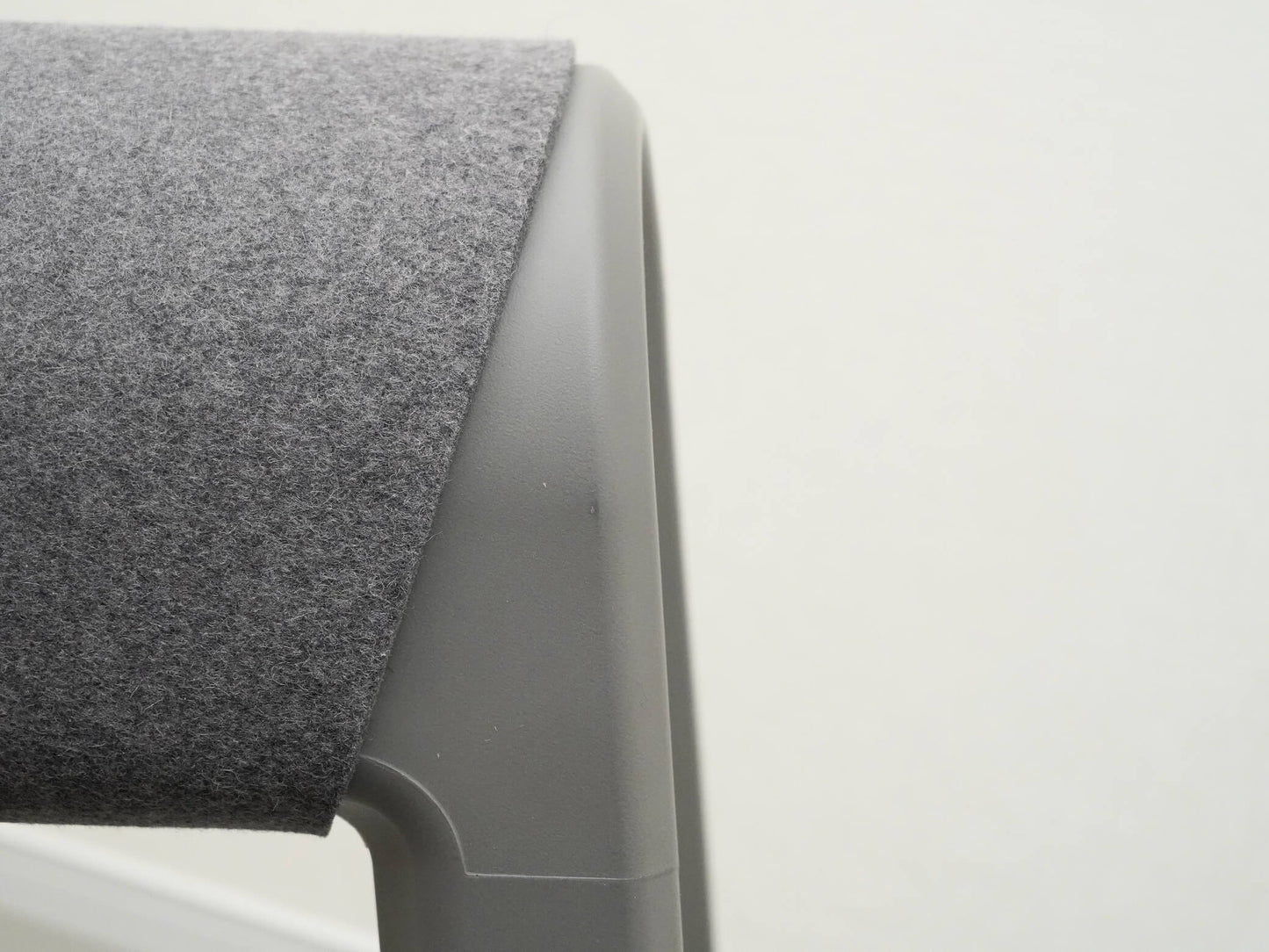 シッツボック スツール ウィルクハーン グレー / 204 range Sitzbock Wilkhahn RSW design studio 在庫4→3