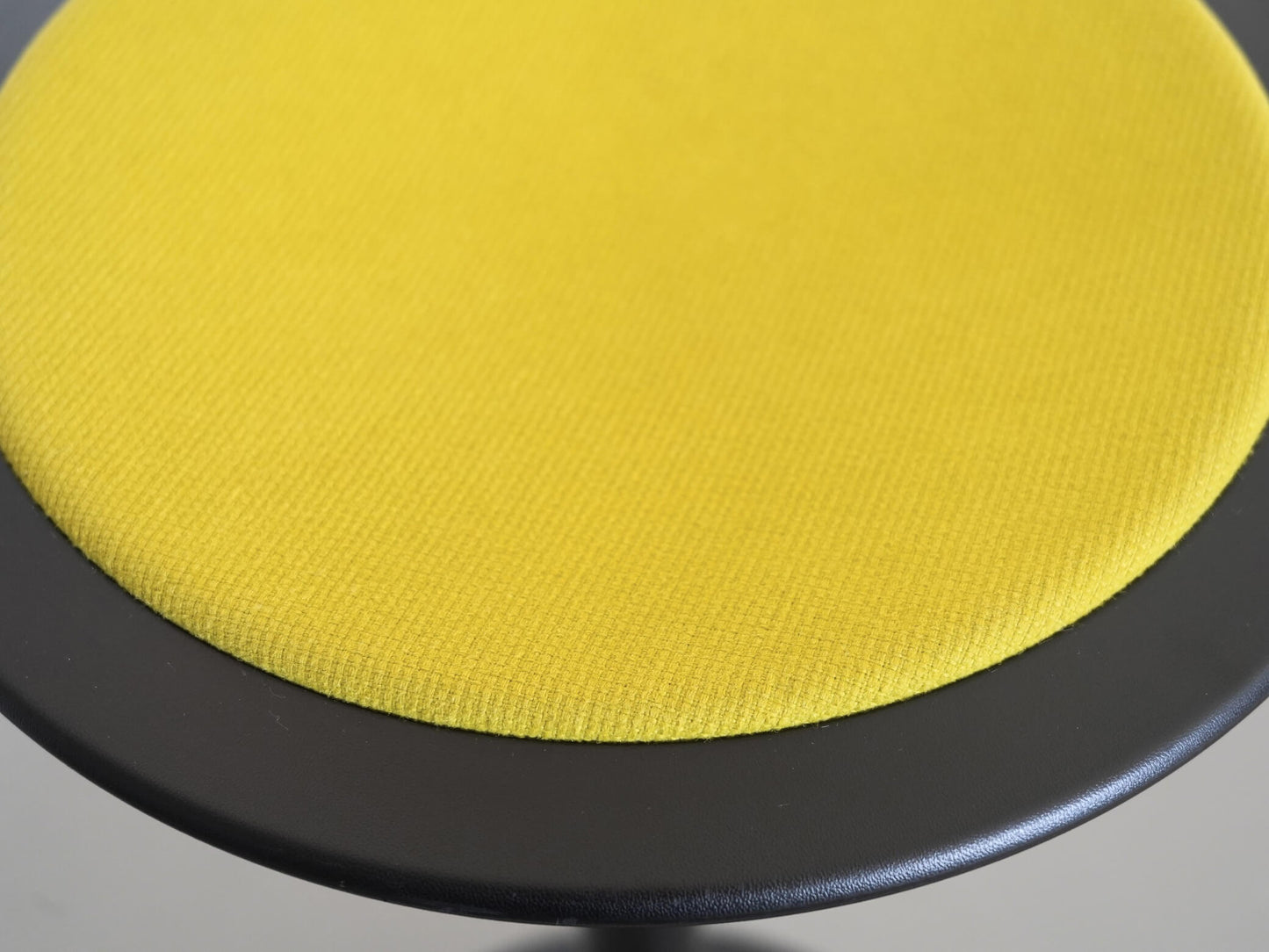 スティッツ 昇降スツール ハーフシーティングチェア ウィルクハーン / Stitz Stool Wilkhahn 在庫3→2