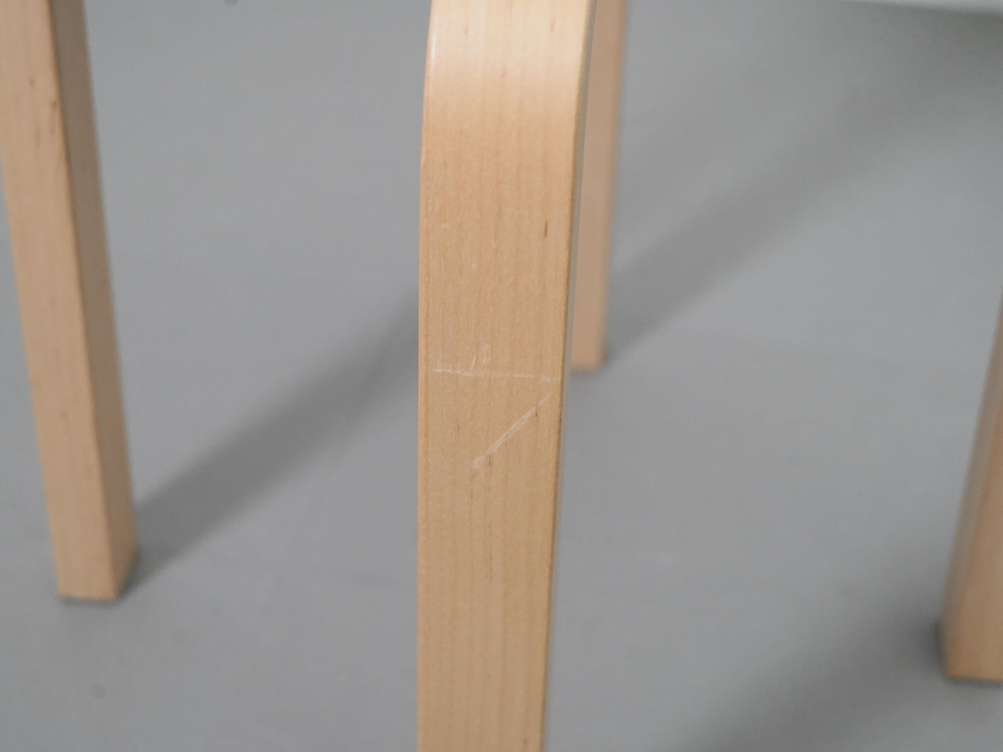 スツール E60 ホワイト ラミネート バーチ 4本脚 アルヴァ・アアルト アルテック / Stool E60 White Laminate Alvar Aalto Artek 在庫6→4