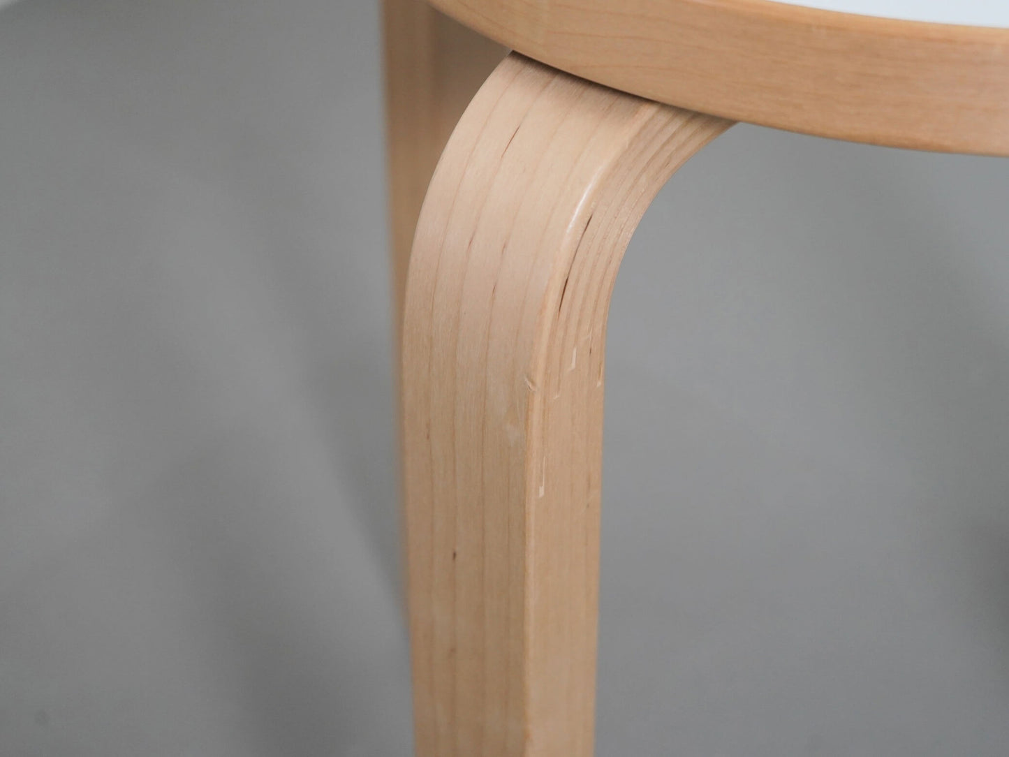 スツール E60 ホワイト ラミネート バーチ 4本脚 アルヴァ・アアルト アルテック / Stool E60 White Laminate Alvar Aalto Artek 在庫6→4