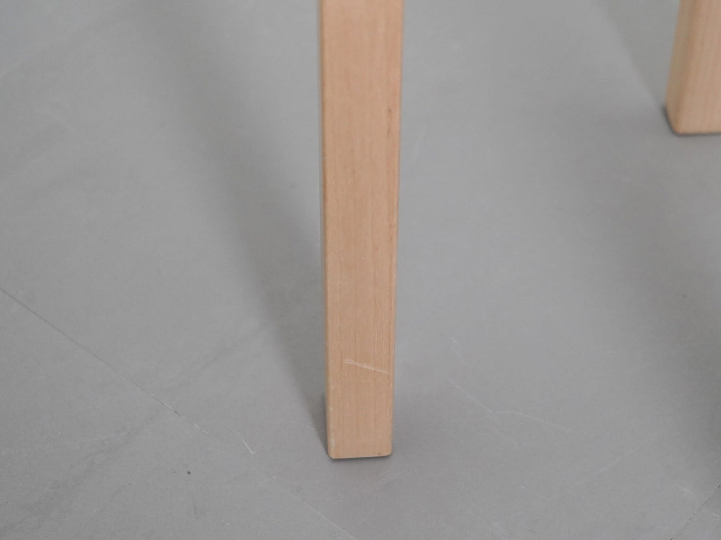 スツール E60 ホワイト ラミネート バーチ 4本脚 アルヴァ・アアルト アルテック / Stool E60 White Laminate Alvar Aalto Artek 在庫6→4