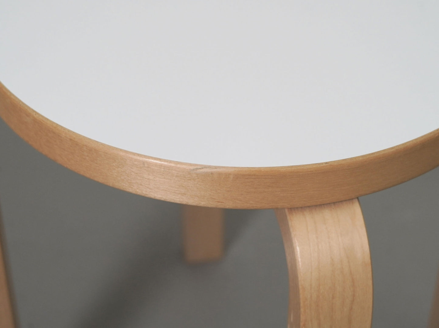 スツール E60 ホワイト ラミネート バーチ 4本脚 アルヴァ・アアルト アルテック / Stool E60 White Laminate Alvar Aalto Artek 在庫6→4