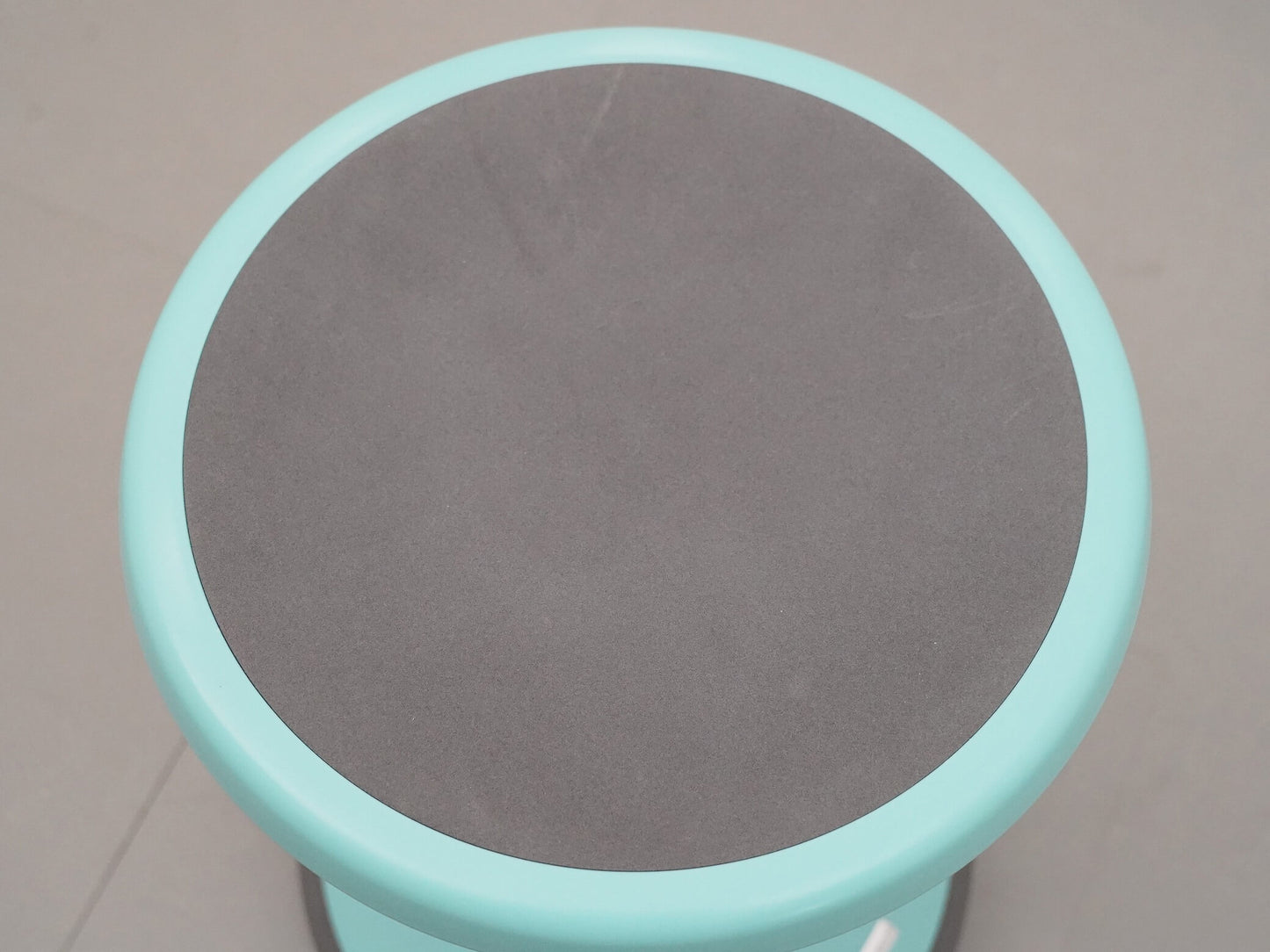 アップスツール アイス インタースツール カッシーナ スヴェン・ヴァン・ベティカー / UP IS1 Interstuhl Cassina Sven Von Boetticher 在庫2