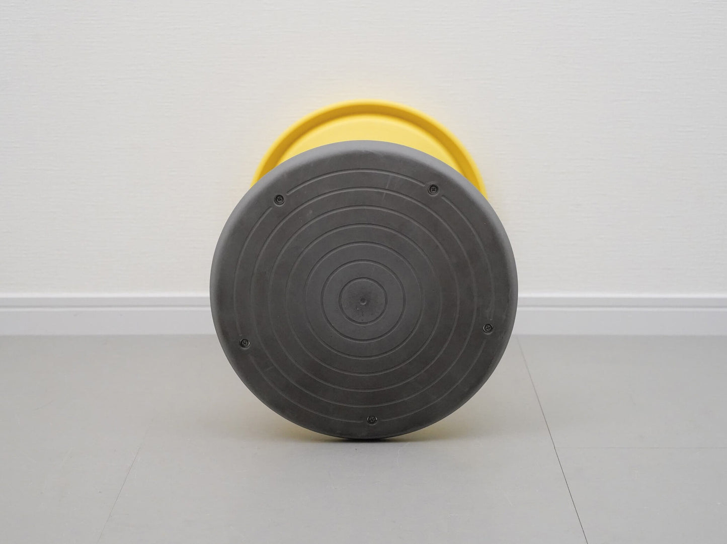 アップスツール イエロー インタースツール カッシーナ スヴェン・ヴァン・ベティカー / UP IS1 Interstuhl Cassina Sven Von Boetticher