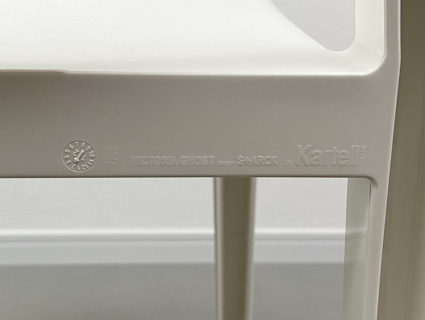 ビクトリアゴースト グロッシーホワイト カルテル フィリップ・スタルク / Victoria Ghost Kartell Philippe Starck