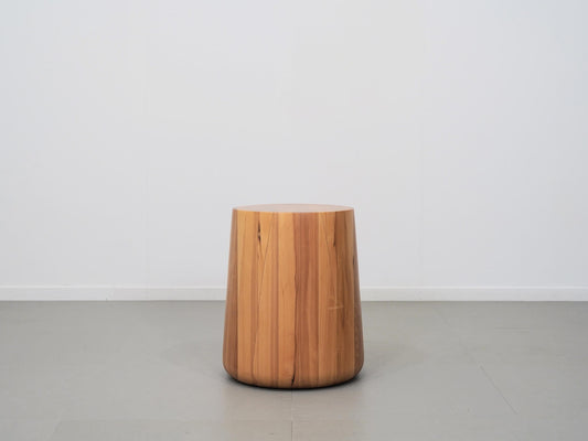 アビタスタイルのウッドスツール