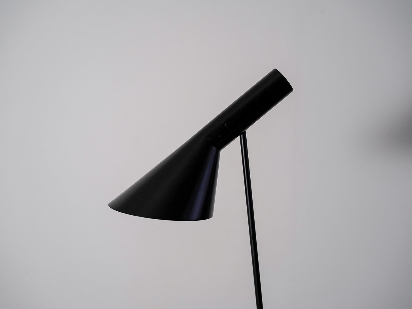 ルイス・ポールセン AJフロア 2008年製 アルネ・ヤコブセン ブラック 黒 / Louis Poulsen AJ Floor Arne Jacobsen Black