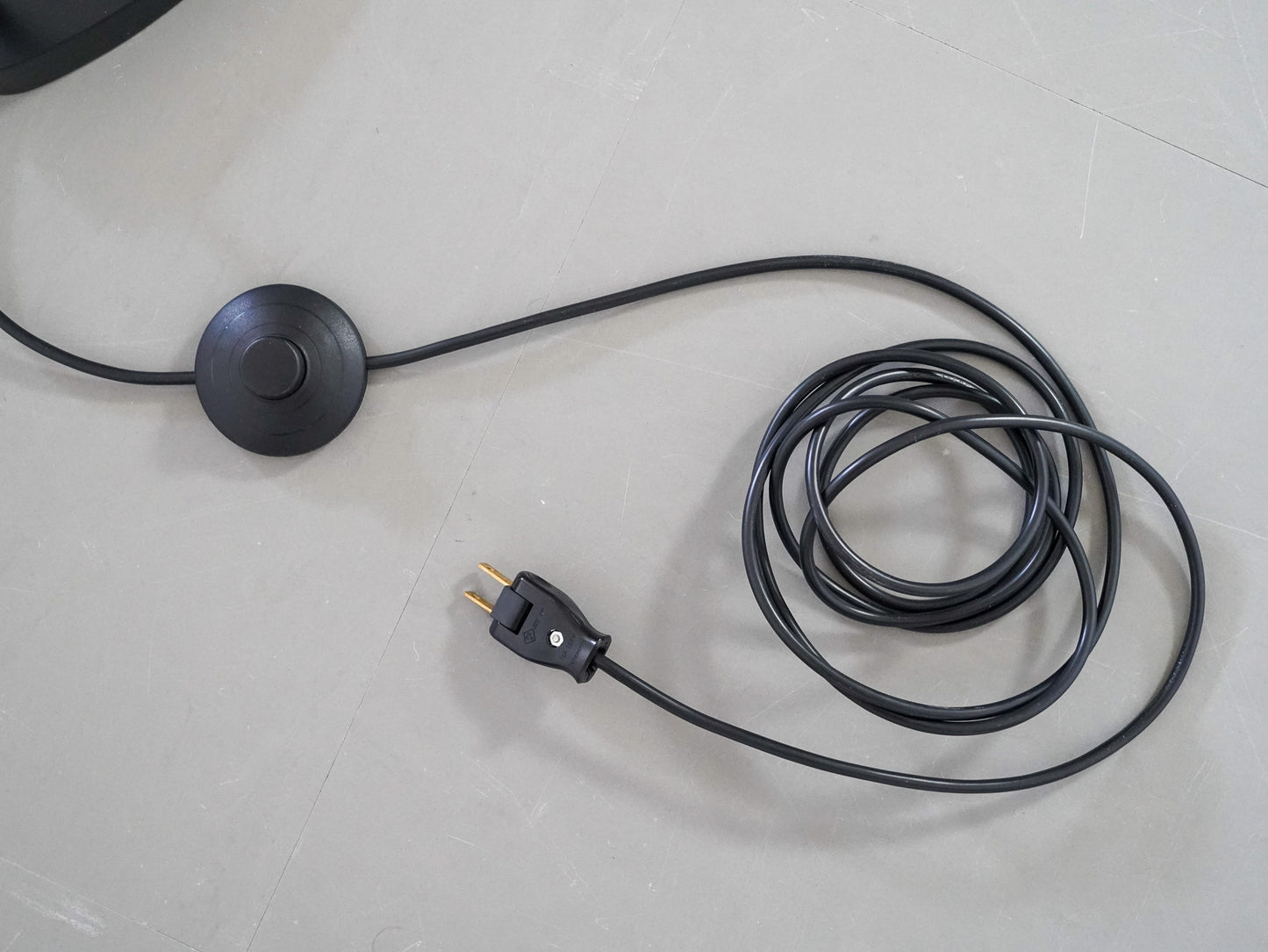 ルイス・ポールセン AJフロア 2024年製 アルネ・ヤコブセン ブラック 黒 / Louis Poulsen AJ Floor Arne Jacobsen Black