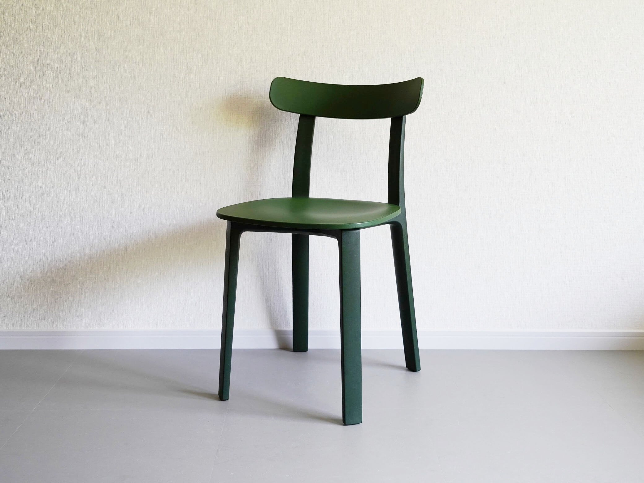 オールプラスチックチェア エーピ－シー アイビー ジャスパー・モリソン ヴィトラ グリーン 緑 中古/ All Plastic Chair APC  Ivy Jasper Morrison Vitra Green 在庫4 – CAGUYA