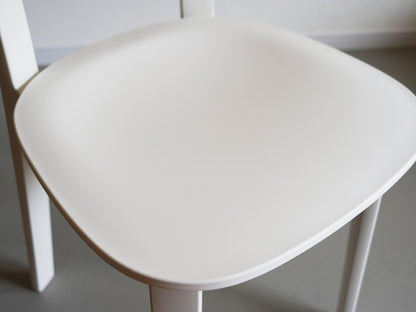 オールプラスチックチェア グライドなし エーピ－シー ホワイト ジャスパー・モリソン ヴィトラ  / All Plastic Chair APC White Jasper Morrison Vitra 在庫1