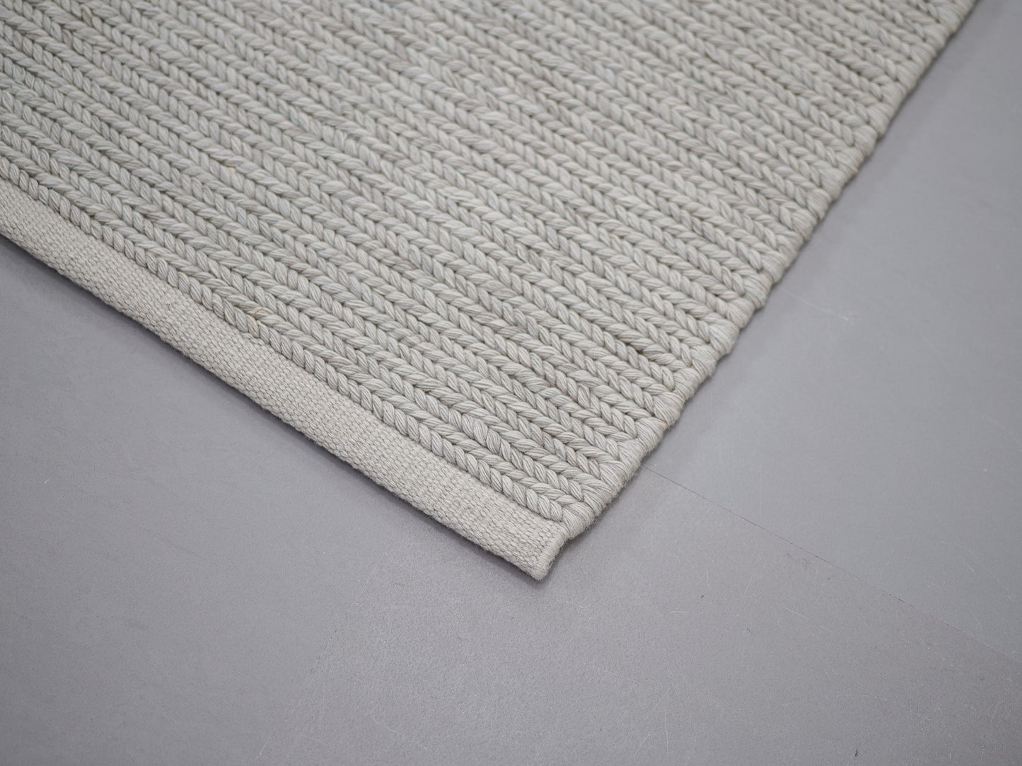 クヴァドラ アラム2 ウール ラグ キナサン 175×240cm / Kvadrat Aram 2 Wool Rug Kinnasand