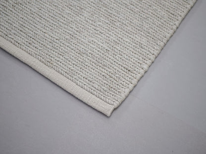 クヴァドラ アラム2 ウール ラグ キナサン 175×240cm / Kvadrat Aram 2 Wool Rug Kinnasand