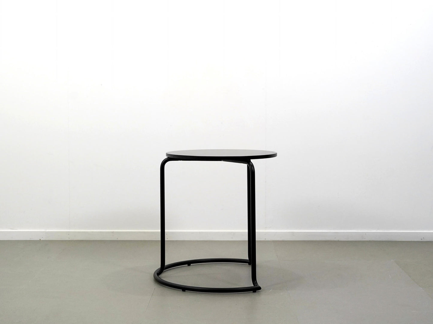 アルテック 606 サイドテーブル アイノ・アアルト / Artek 606 Side Table Aino Aalto