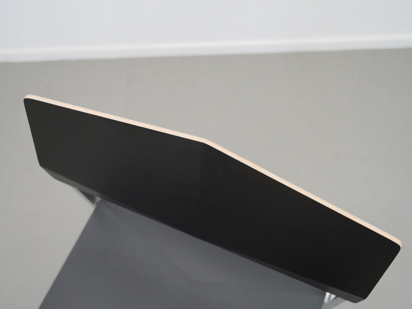 TAITOS AVARTE Mikko Paakkanen / タイトス チェア アヴァルテ ミッコ・パーカネン