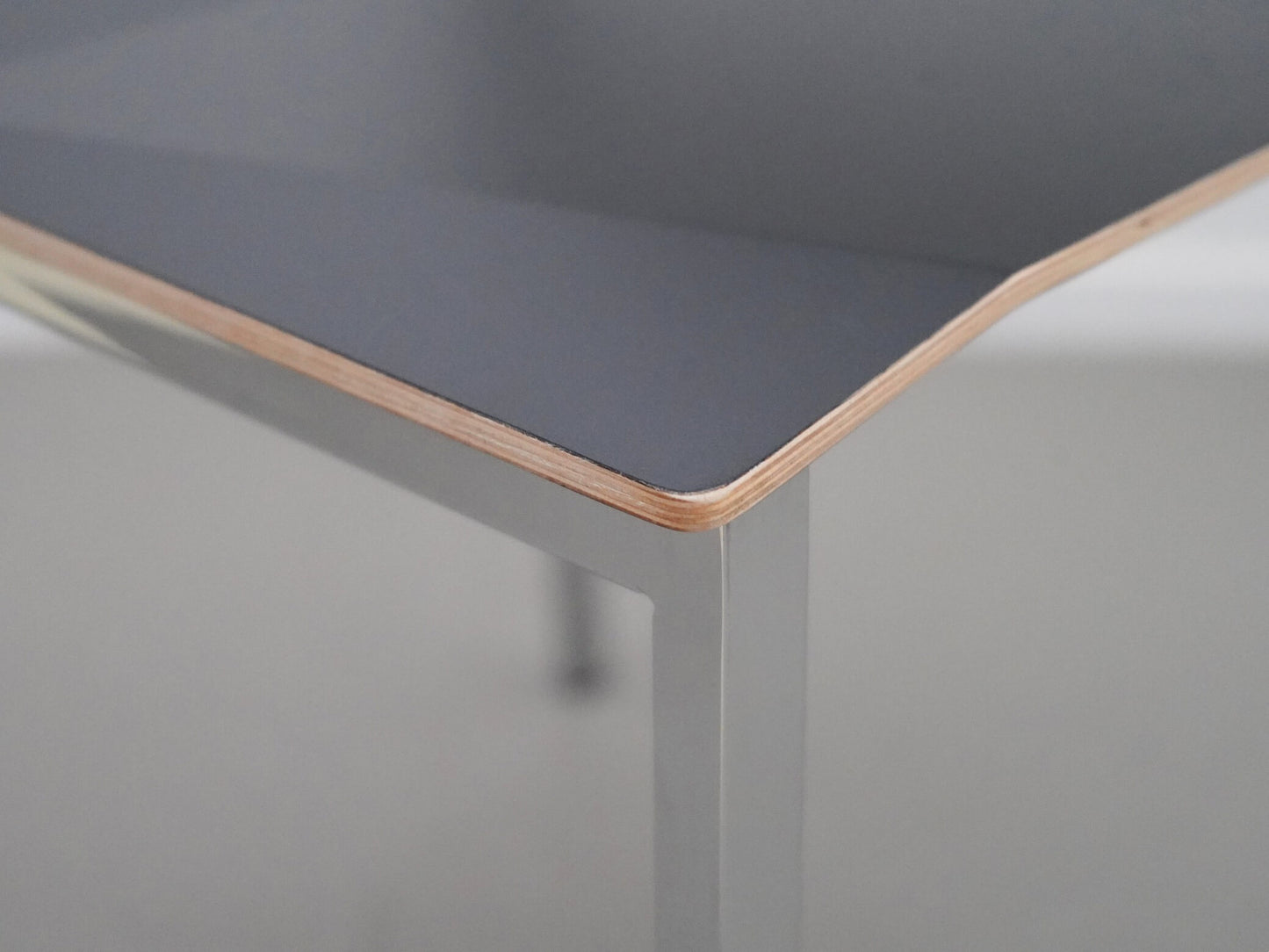 TAITOS AVARTE Mikko Paakkanen / タイトス チェア アヴァルテ ミッコ・パーカネン