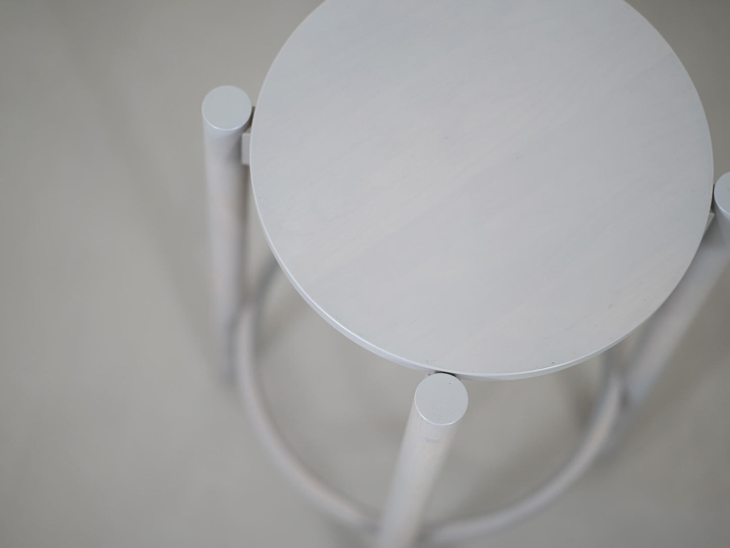 カリモクニュースタンダード キャストール バースツール ハイ グレイングレー ビッグゲーム / Karimoku New Standard Castor Barstool High Grain Gray BIG-GAME