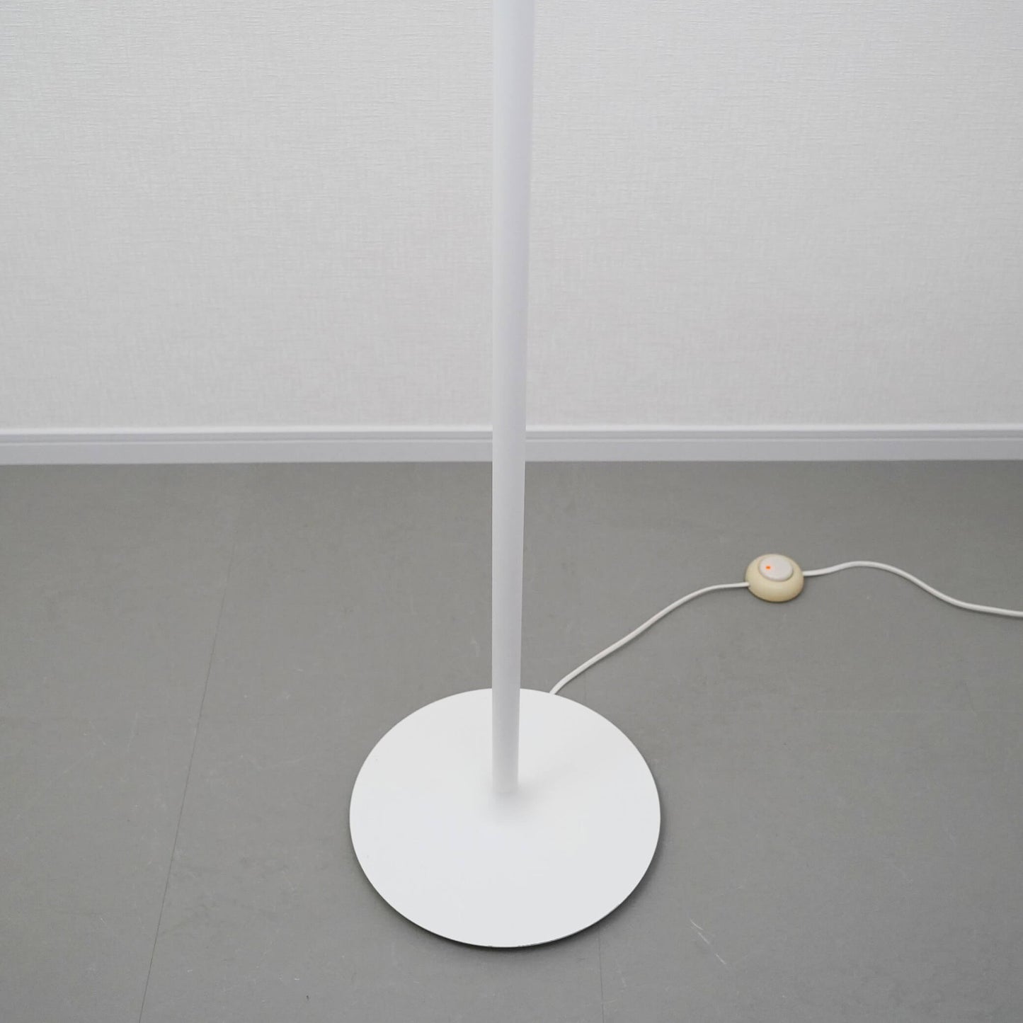 カストーレ フロアランプ アルテミデ ミケーレ・デ・ルッキ ハブ・ウベンズ 照明 / CASTORE Floor Lamp 35 Artemide Michele De Lucchi & Huub Ubbens