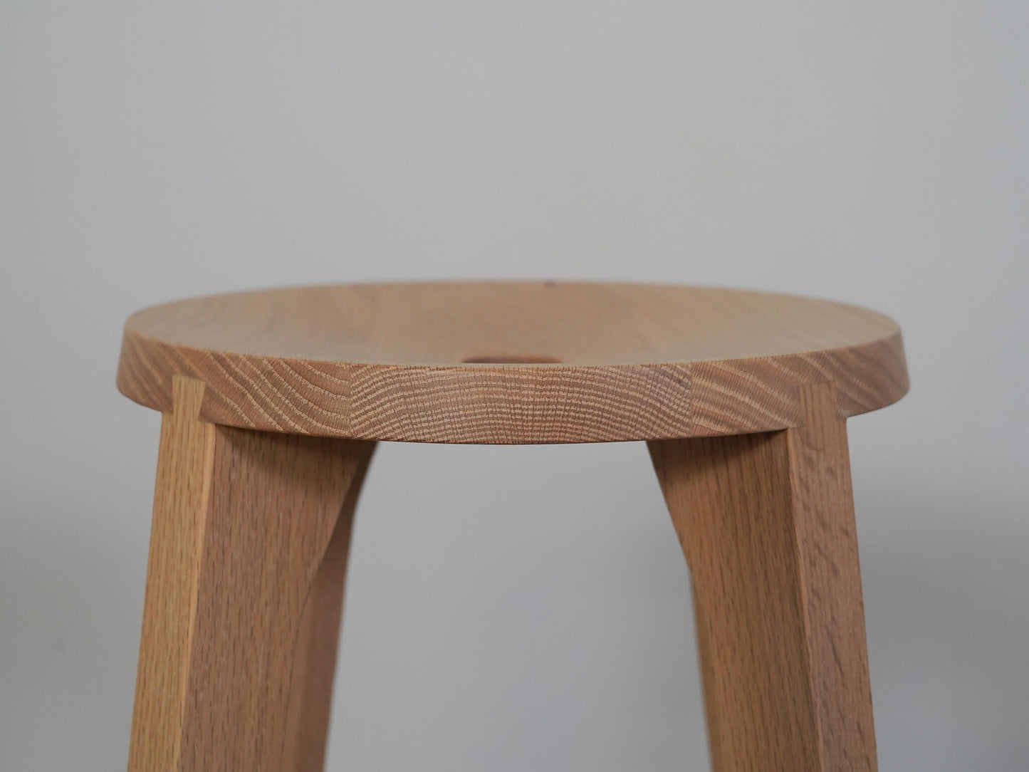 ダブテイル バースツール オーク ホワイト アリアケ スタファン・ホルム 平田椅子製作所 / Dovetail Bar Stool Oak White ARIAKE Staffan Holm 在庫2