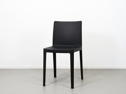ロナン＆エルワン・ブルレックがデザインしたHAYのエレメンターレチェア・ブラック